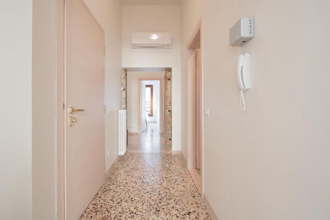 Accademia Charm Apartments By Wonderful Italy Venezia Eksteriør bilde
