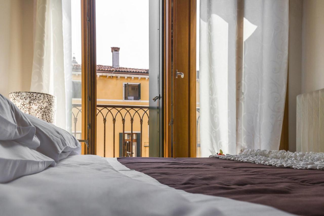 Accademia Charm Apartments By Wonderful Italy Venezia Eksteriør bilde