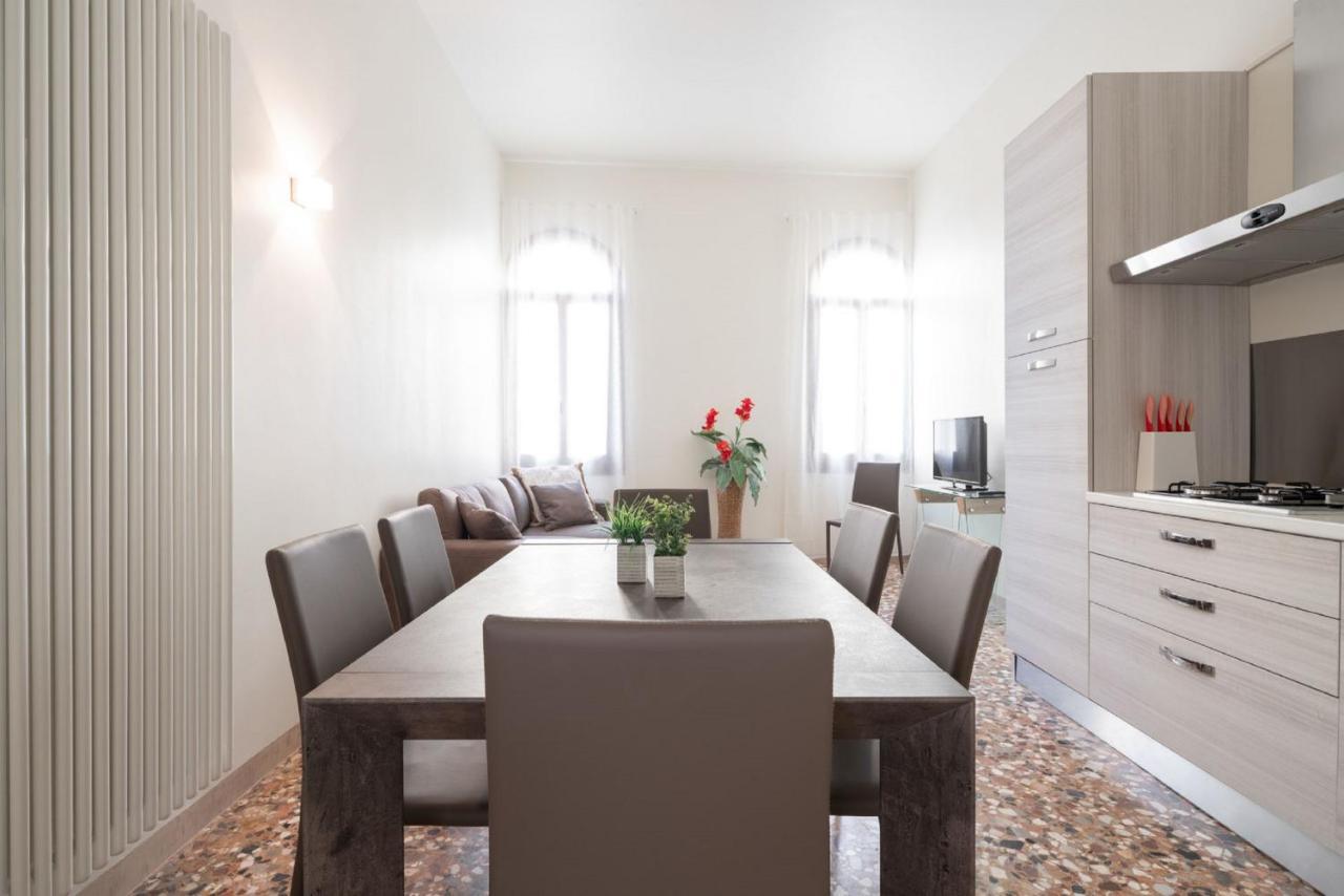 Accademia Charm Apartments By Wonderful Italy Venezia Eksteriør bilde