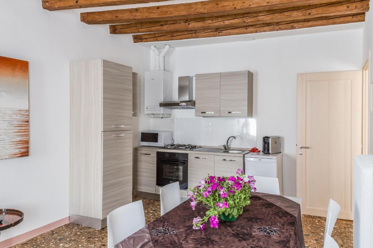 Accademia Charm Apartments By Wonderful Italy Venezia Eksteriør bilde