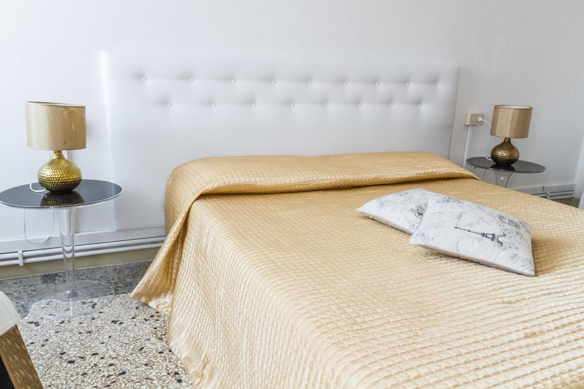 Accademia Charm Apartments By Wonderful Italy Venezia Eksteriør bilde